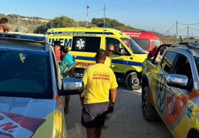 Costa da Caparica | Homem morre após assistência na praia do Tarquínio