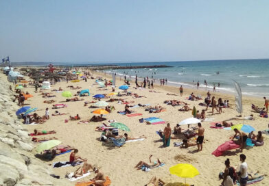 Costa da Caparica | Praia do Dragão Vermelho interditada a banhos Costa da Caparica | Praia do Dragão Vermelho interditada a banhos