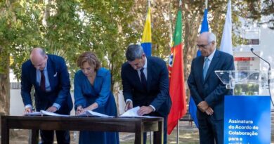 Almada assina acordo com EPAL para o futuro e garante furo no Seixal para o imediato