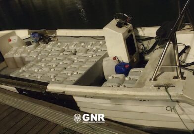 Trafaria | Apreendidos 1600 litros de gasolina de apoio ao tráfico de droga